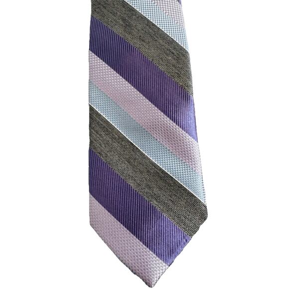 NEW NWT CALVIN KLEIN CLASSIC STRIPE SILK MENS TIE $70 - Picture 2 of 5